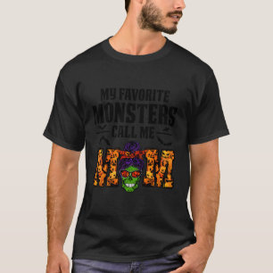 Camiseta Meus Monstros Favoritos Me Chamam Mãe Retro Hallow