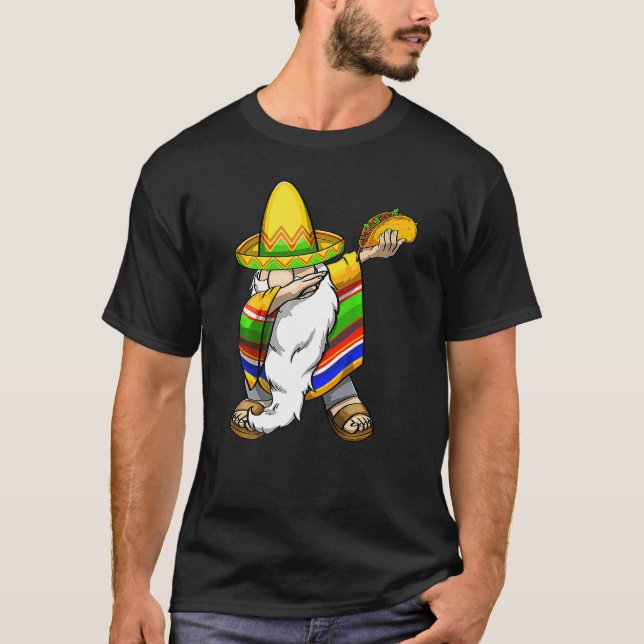 Camiseta Mexicano Dabbing Gnome Cinco De Mayo Poncho Sombre (Frente)