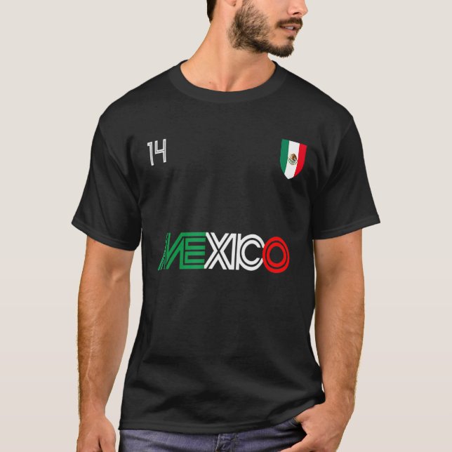 Camiseta México: Futebol Retro Futebol - Bandeira Mexicana (Frente)