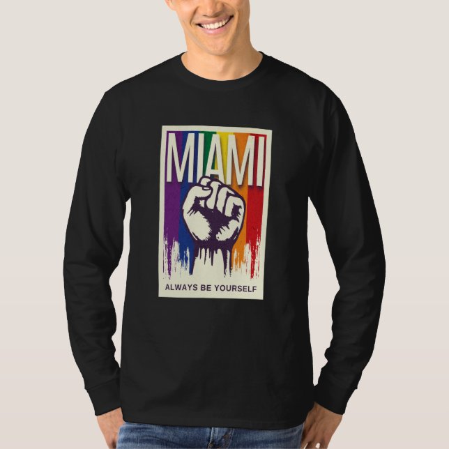 Camiseta Miami LGBTQ Pride Rainbow Flag Resist Fist Proud L (Frente)