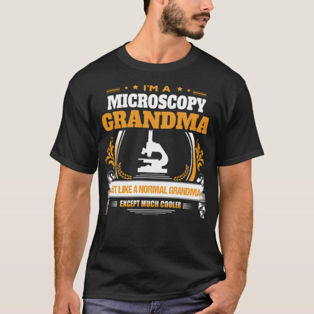 Camiseta Microscopia vovó presente no oeste (Frente)