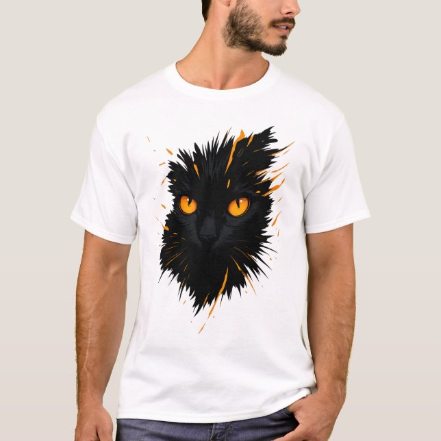 Camiseta Midnight Gaze – Fiery-Eyed Black Cat Art (Frente)