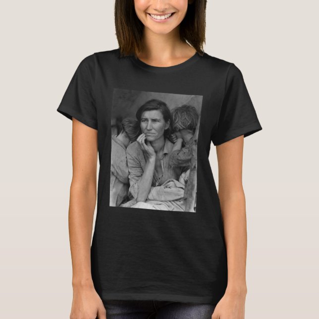 Camiseta Migrante Mãe Nipomo California por Dorothea Lange (Frente)