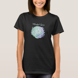 Camiseta Mindful Space - Pastel Serenity Design