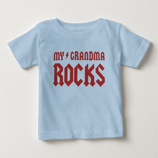 Camiseta Minha avó Rocks (Frente)