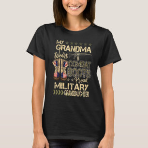 Camiseta Minha Avó Veste Combate Boots Orgulhosos