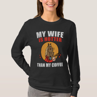 Camiseta Minha Esposa É Mais Quente Que Meu Café  Café