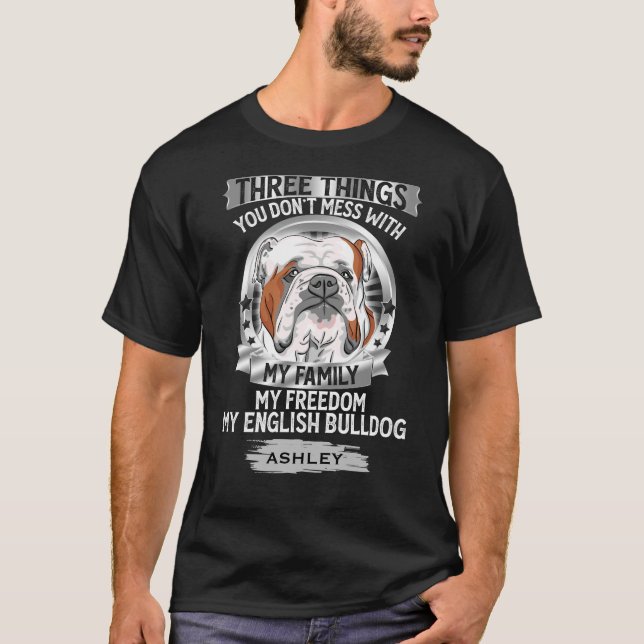 Camiseta Minha Família Meu Cachorro Inglês Ama Cachorro (Frente)