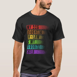 Camiseta Minha Filha De Direito É Minha Filha Favorita.