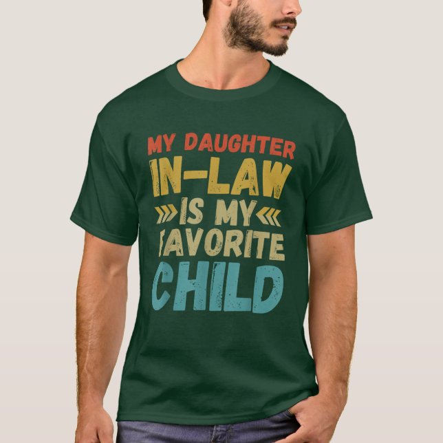 Camiseta Minha Filha De Direito É Minha Filha Favorita (Frente)