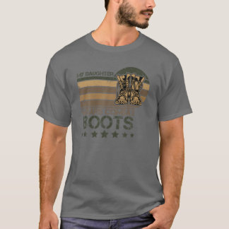 Camiseta Minha Filha Veste Combater Botas Orgulhosas Relató