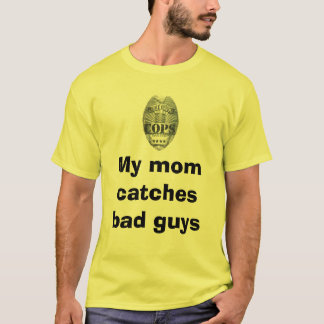 Camiseta Minha mamã trava tipos maus