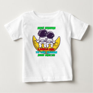Camiseta Minha Mimi me ama ao astronauta lua e traseira