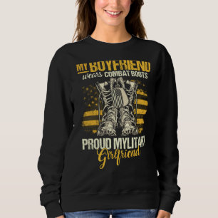 Camiseta Minha Namorado Veste Combate Boots Girlfrie Milita