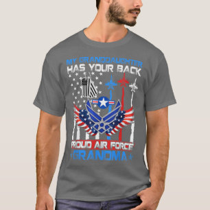 Camiseta Minha neta Tem Sua Força Aérea Orgulhosa