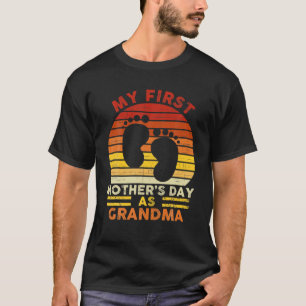Camiseta Minha Primeira Dia de as mães Como Avó Retrorna