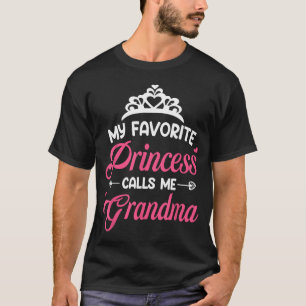 Camiseta Minha princesa favorita chama a vovó dia das mães