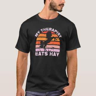 Camiseta Minha Terapeuta Come Feno Cavalo Country Feminino