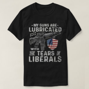 Camiseta Minhas Armas São Lubrificadas Com As Lágrimas Do