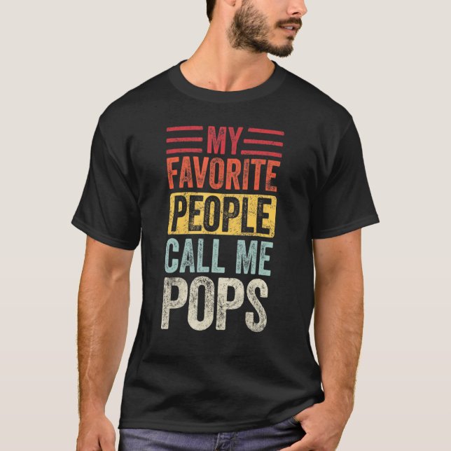 Camiseta Minhas Pessoas Favoritas Me Chamam De Pai De Vinta (Frente)