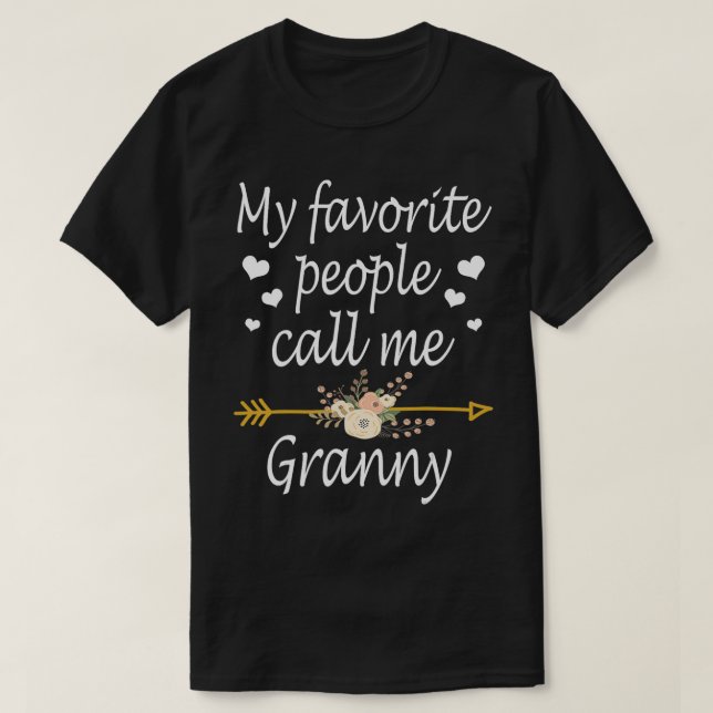 Camiseta Minhas Pessoas Favoritas Me Chamam De Presente De  (Frente do Design)