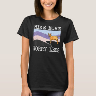 Camiseta Miniatura Bull Terrier Hike Mais Preocupante Menos