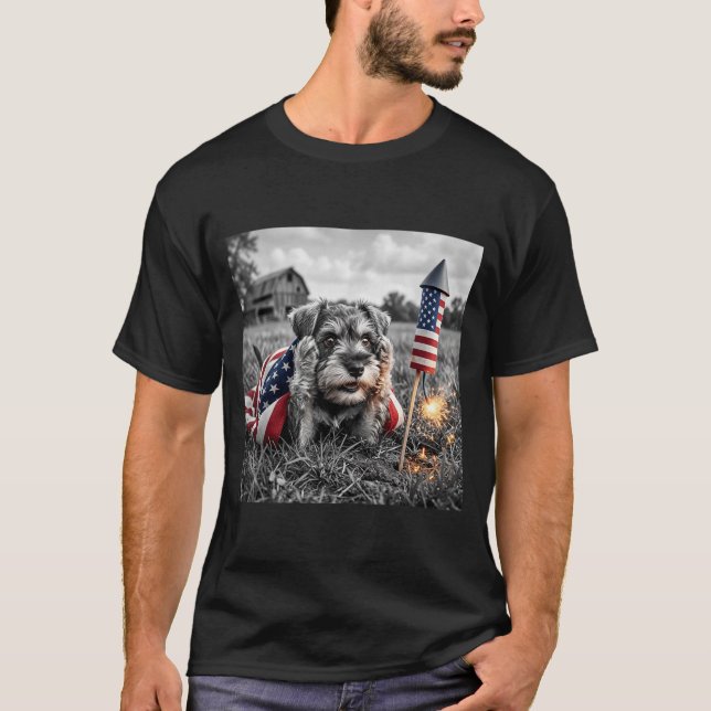 Camiseta Miniature Schnauzer Bandeira Americana Dos EUA 250 (Frente)