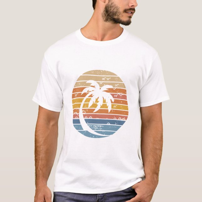 Camiseta Minimal Palm Tree Sunset Retro Circle Graphic (Frente)