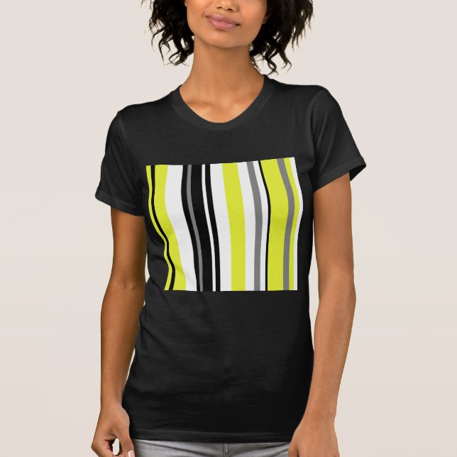Camiseta Minimalismo Listras Amarelas e Pretas (Frente)