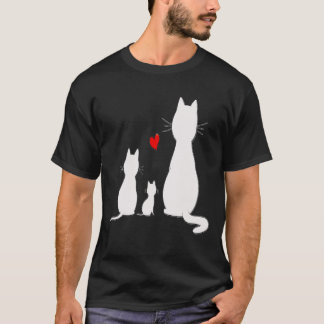 Camiseta Minimalist White Cat Family with Red Heart Art T-S