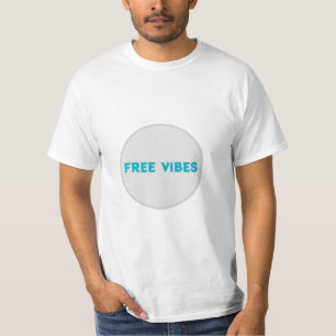 Camiseta Minimalista "Free Vibes"