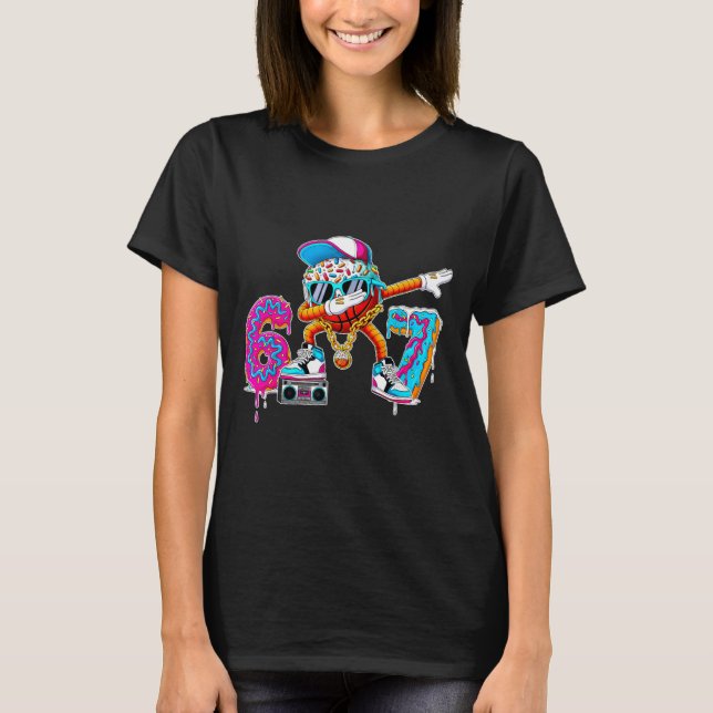 Camiseta Mínimo Cool Six Seven Dabbing Basquetebol (Frente)