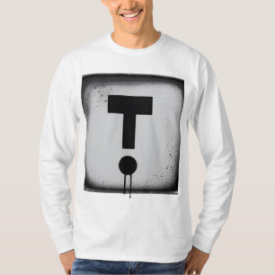 Camiseta Mínimo Negrito "T" com efeito de gota