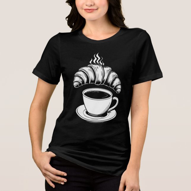 Camiseta Mínimo Preto e Branco Café e Croissant -  (Frente)