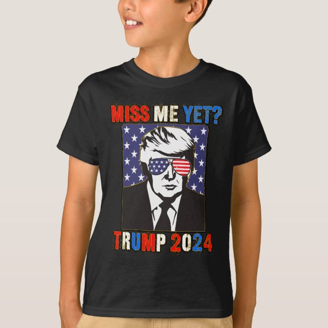 Camiseta Miss Mim Ainda Trump 2024 Patriótico 4 De Julho Tr (Frente)