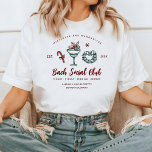 Camiseta Mistletoe Margaritas | Bachelorette Natal<br><div class="desc">Prepare-se para misturar e misturar nesta amante festiva e Margaritas, Bachelorette T-Shirt! Perfeito para uma festa de solteira de inverno aconchegante, esta diversão e moda combina alegria de férias com vibes de solteira. Apresentando óculos margaritas e gráficos misteriosos, com tema de férias, esta camisa é uma obrigação para as noivas...</div>