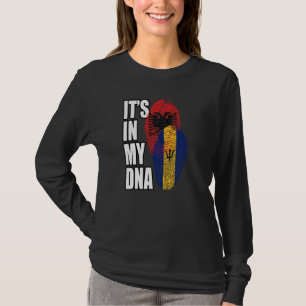 Camiseta Mistura de DNA de Barbadiano e Albanês Bandeira He