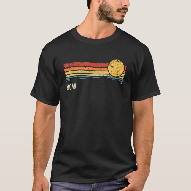Camiseta Moab Utah Retro Sunset - Estilo de Distância Desig (Frente)