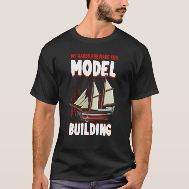 Camiseta Modelo de construtor de automóveis Kit de construt (Frente)