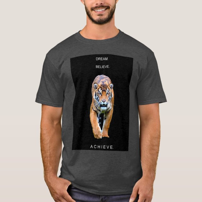 Camiseta Modelo de Motivação Moderno Elegante Personalizado (Frente)