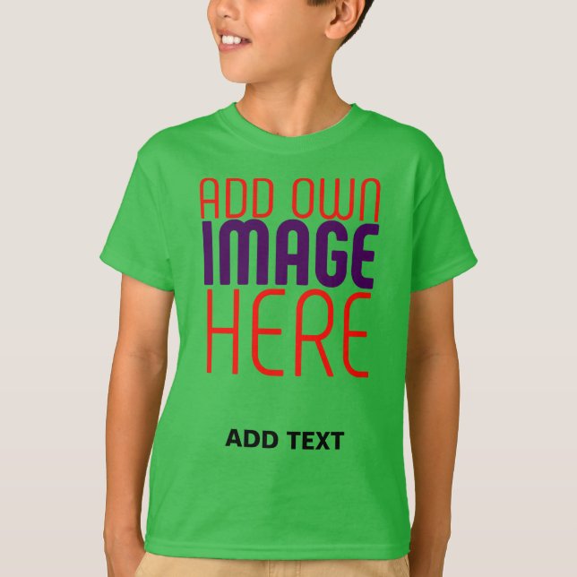CAMISETA MODELO DE TEXTO DE IMAGEM VERDE DE TREVO EDITÁVEL  (Frente)