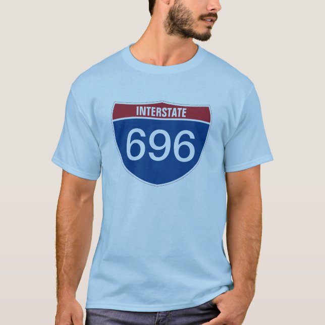 Camiseta Modelo texto INTERESTADO TRÊS NÚMEROS DE DÍGITO (Frente)