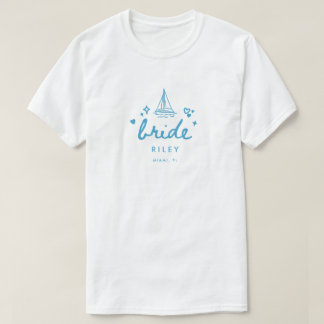 Camiseta Modern Blue Bride's Name Script Lake Bachelorette