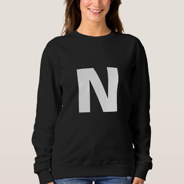 Camiseta Modern Initial Letter Monogram Stylish Trendy (Frente)