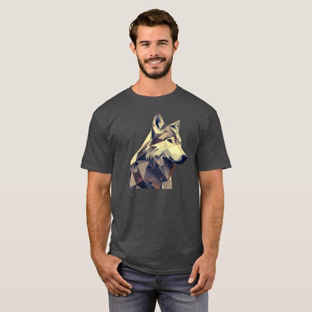 Camiseta Modern Wilderness: Abstract Geometric Wolf Design (Frente Completa)