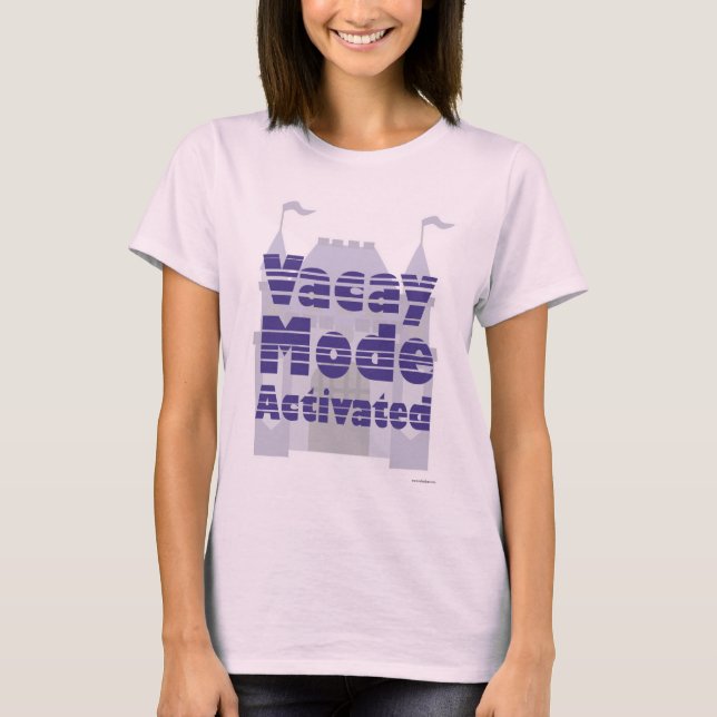 Camiseta Modo de Férias Ativado Design do Castelo de Tema (Frente)
