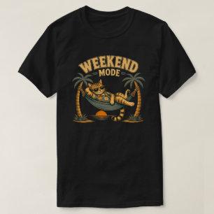 Camiseta Modo de Fim de Semana Divertido Design de Gato