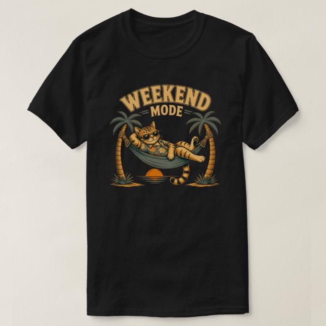 Camiseta Modo de Fim de Semana Divertido Design de Gato (Frente do Design)
