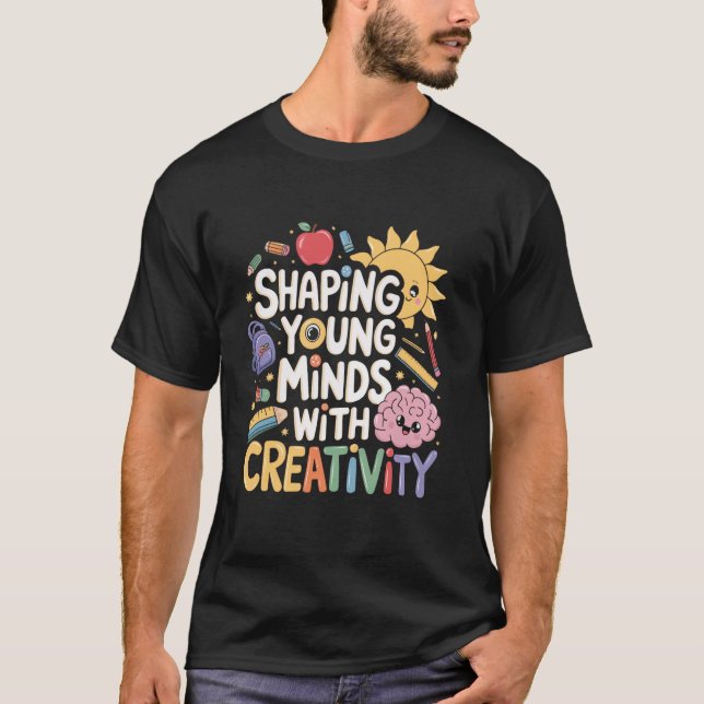 Camiseta Moldar mentes jovens com criatividade - Inspirar E (Frente)