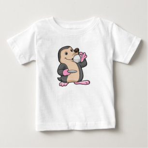 Camiseta Mole com Taça de Café e Saucer
